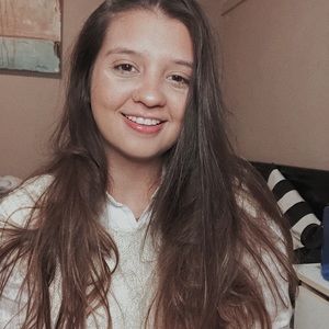 Meet your Posher, Isabella clemente